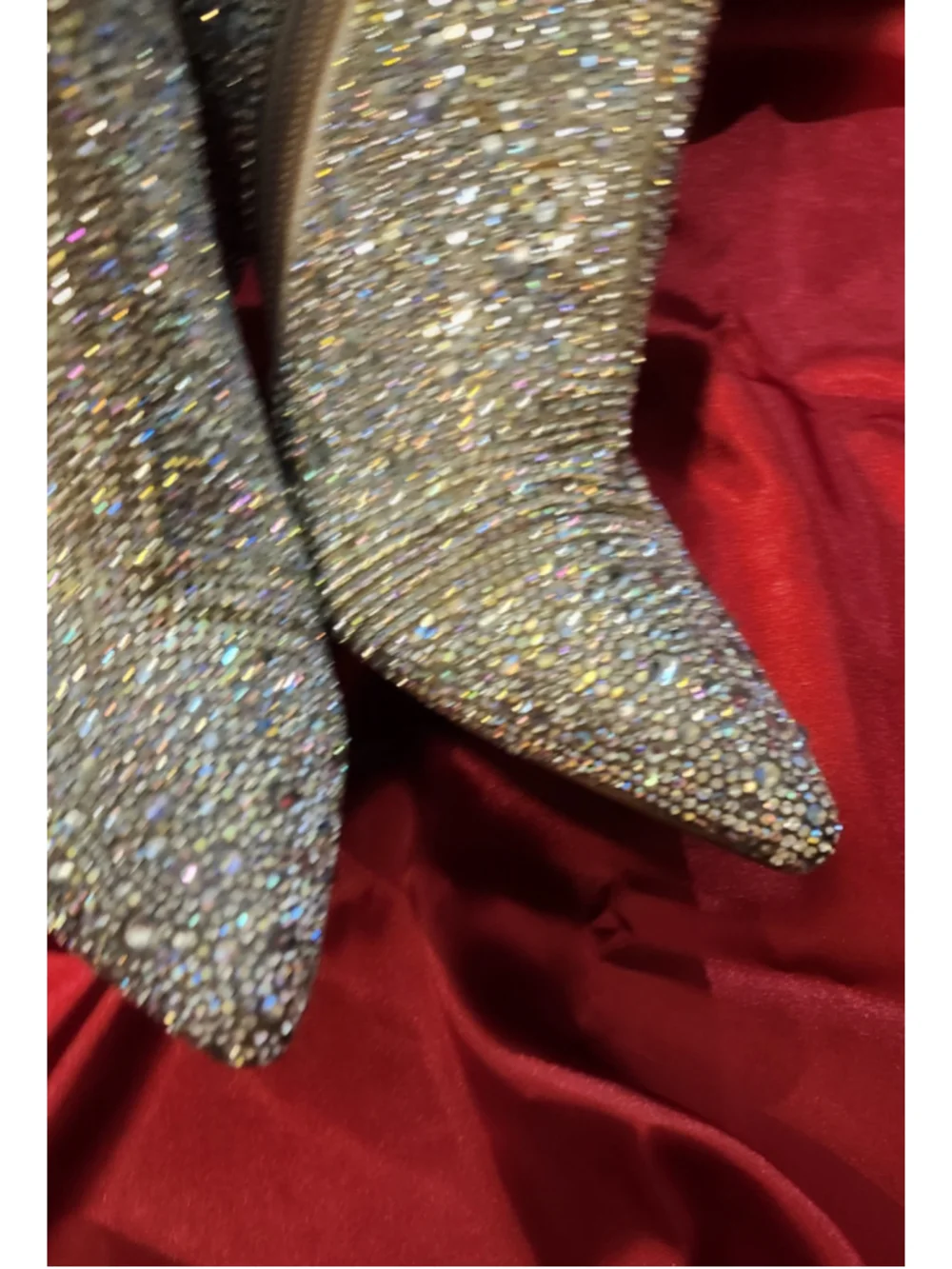 Betsey Johnson turn heads